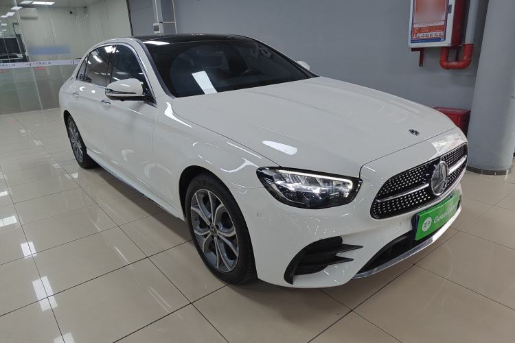 Used Mercedes-Benz E-Class 2021 E 300 L Sporty and Stylish Model Front Right 45 Deg