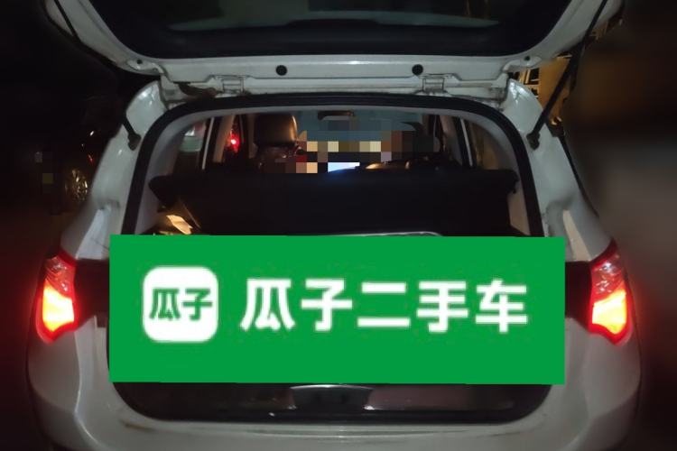 Used CHANGAN CS35 2012 1.6L Automatic Luxury Version China IV Standard
