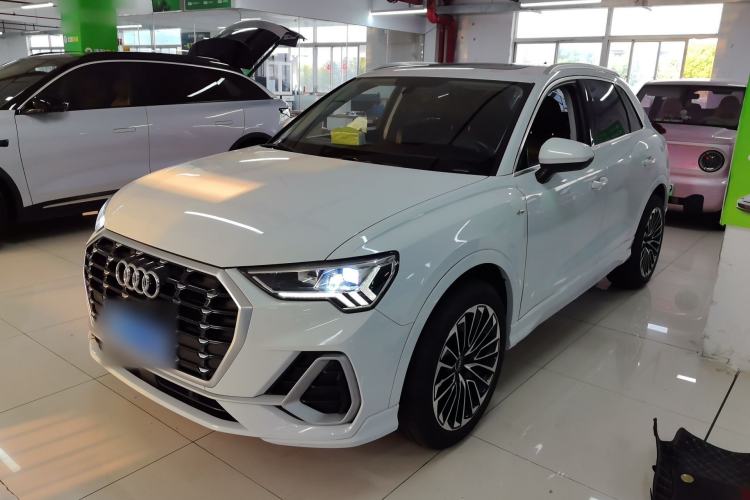 Used Audi Q3 2020 35 TFSI Fashion Dynamic Model