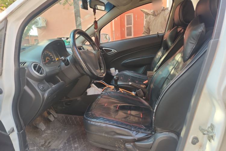 Used Chevrolet Sail 2013 Sedan 1.4L Manual - Youyi Happiness Edition
