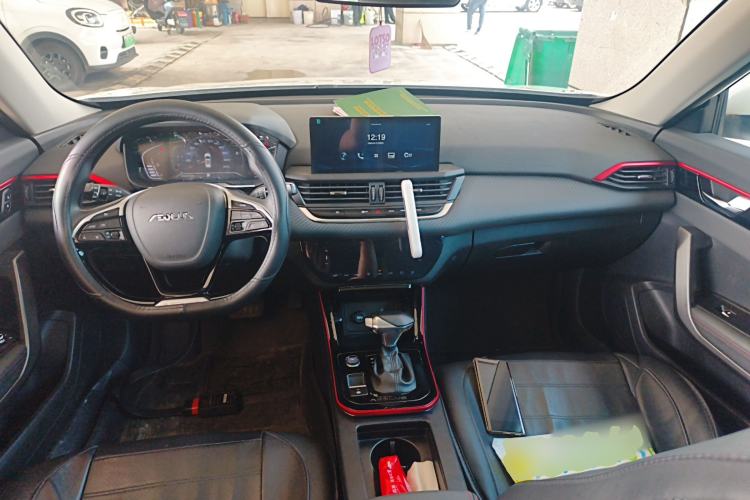 Used Dongfeng Aeolus Yixuan GS 2021 230T Automatic Star-Chasing Edition Center Console