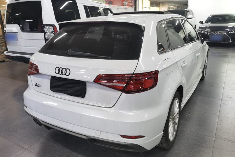 Used Audi A3 2017 Sportback 35 TFSI Fashion Model
