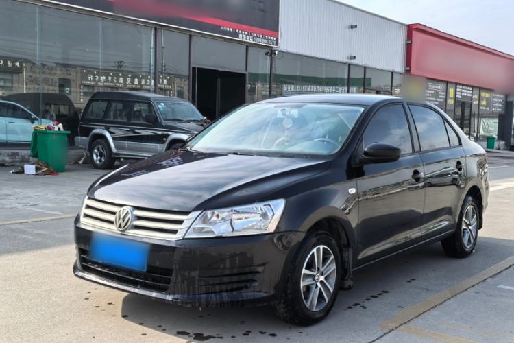 Used Volkswagen Santana 2015 1.6L Manual Fashion Edition
