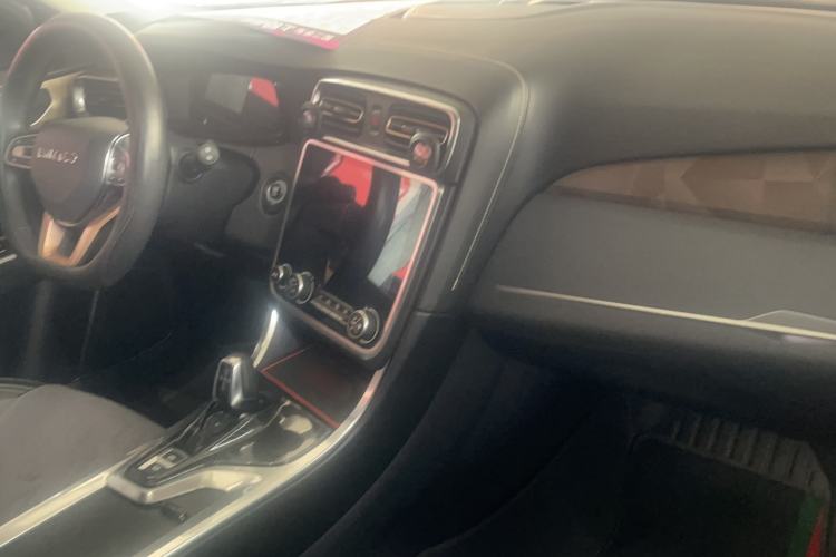 Used Lynk & Co 01 2017 2.0T Two-Wheel Drive Pro Edition
