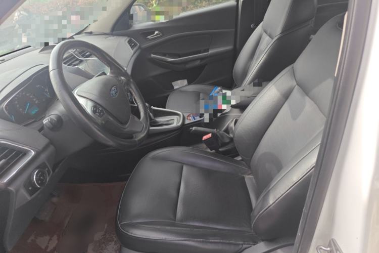 Used Ford Escort 2015 1.5L Automatic Fashion Model Left Front Seat