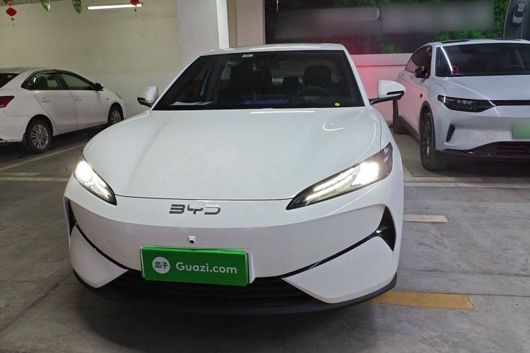 Used BYD e7 2025 Model 520 Smart Mobility Edition
