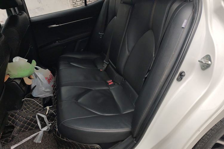 Used Toyota Camry 2019 Dual-Engine 2.5 HG Luxury Edition China V Standard