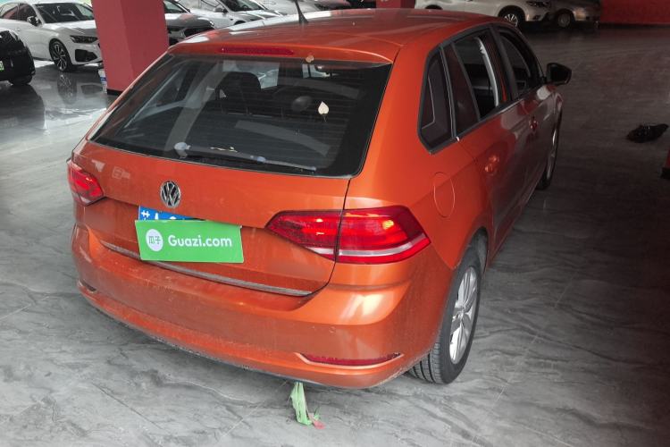 Used Volkswagen Santana 2015 Haval H6 1.6L Automatic Comfort Model Rear Right 45 Deg