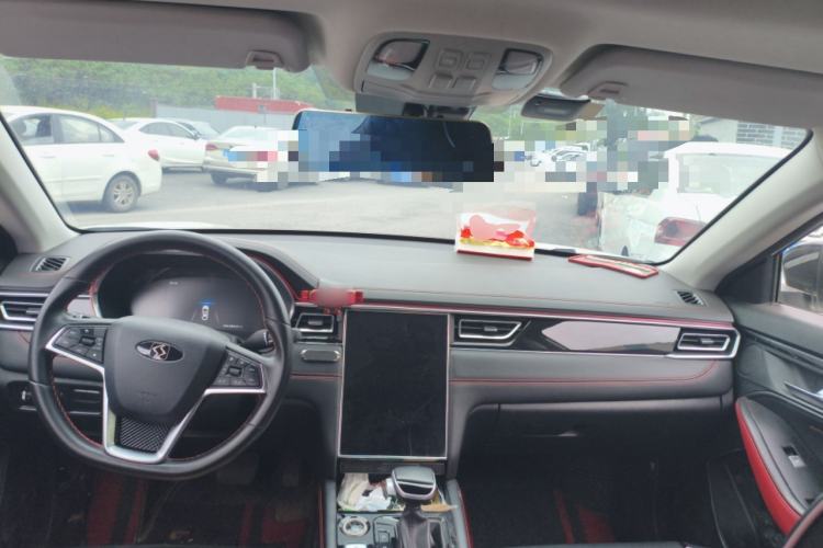 Used SOL A5 2021 1.5T CVT Prestige Smart Connectivity Model Center Console