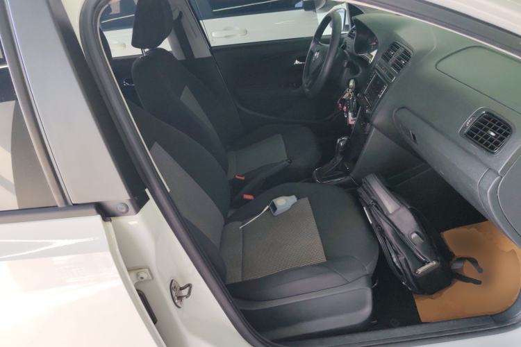 Used Volkswagen Polo 2018 1.5L Automatic Advanced Driving Model Right Front Seat