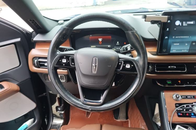 Used Lincoln Aviator 2020 3.0T V6 All-Wheel Drive Executive Version