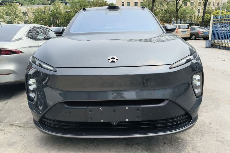 Used Nio ES8 2023 100kWh Signature Edition Front