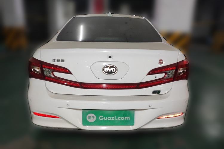 Used BYD Qin New Energy 2015 1.5T Dual-Crown Flagship Plus Edition Rear