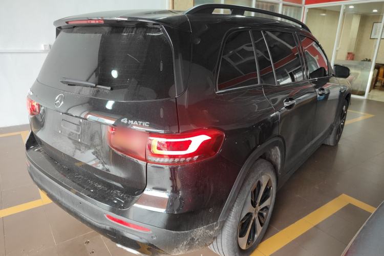 Used Mercedes-Benz GLB 2023 GLB 220 4MATIC Rear Right 45 Deg