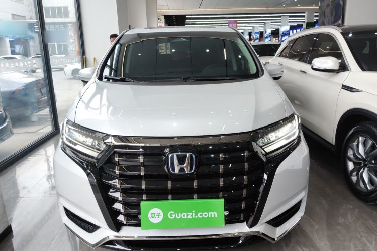 Used Honda Elysion 2024 2.0L eHEV Luxury Edition
