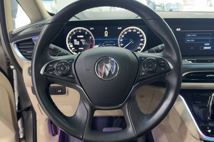 Used Buick GL8 2022 ES Landtrek 653T Luxury Edition