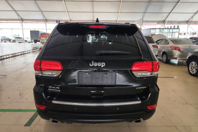 Used Jeep Grand Cherokee 2014 3.0TD Diesel Comfort Navigation Version Rear