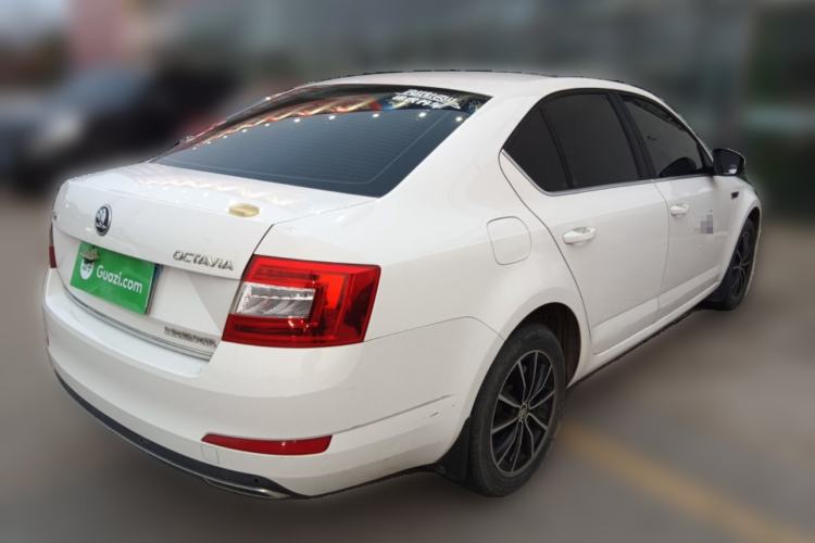 Used Skoda Octavia 2017 1.6L Automatic Smart Drive Edition
