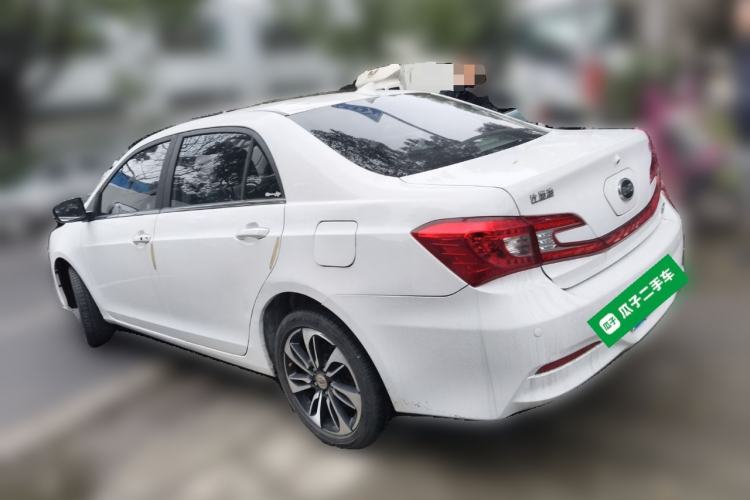 Used BYD Qin New Energy 2015 1.5T Dual-Crown Flagship Plus Edition
