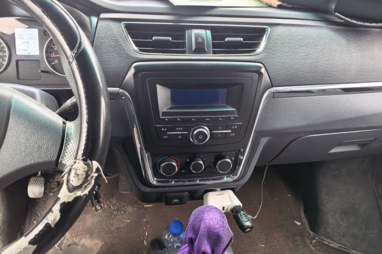 Used Jinbei Hiace X30 2021 1.5L Standard Version Air-Conditioner-Free Van China VI Emission Standard SWC15M Audio And AC Panel