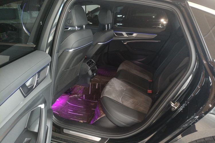 Used Audi A6L 2023 40 TFSI Luxury Dynamic Model
