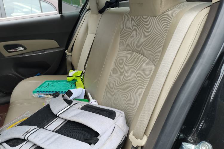 Used Chevrolet Cruze 2015 1.5L Classic SE MT
