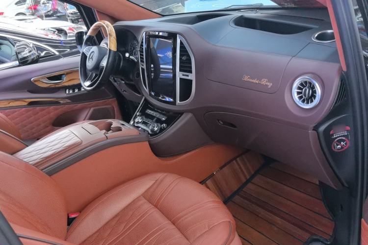 Used Mercedes-Benz Vito 2018 2.0T Business Version China VI Emission Standard