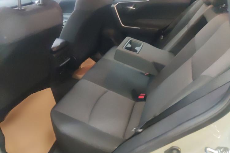 Used Toyota RAV4 2020 2.0L CVT Two-Wheel Drive Fashion Edition
