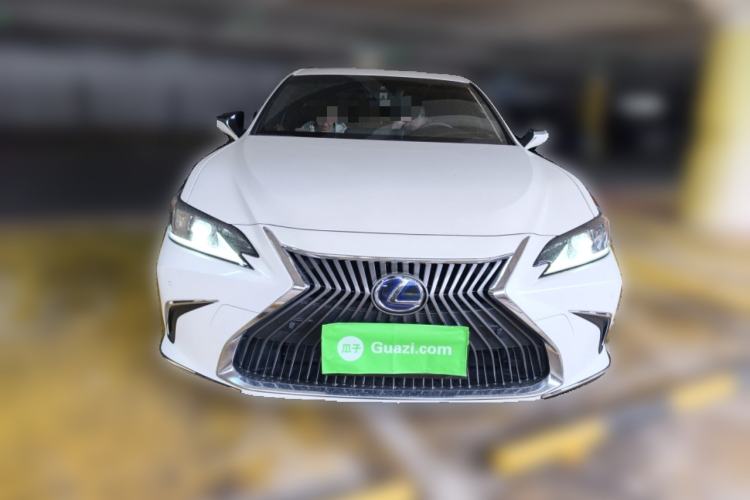 Used Lexus ES 2021 300h Excellence Edition
