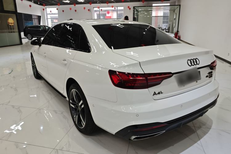 Used Audi A4L 2022 40 TFSI Luxury Dynamic Model