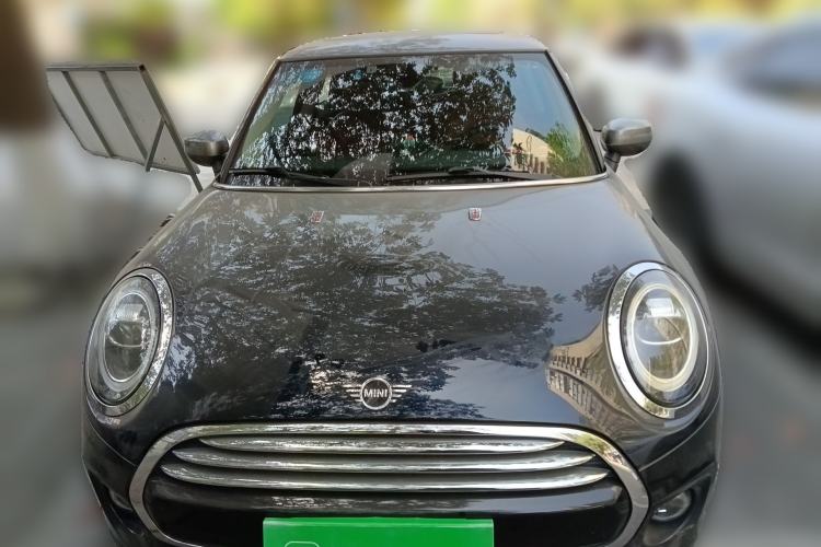 Used MINI 2019 1.5T COOPER Artist