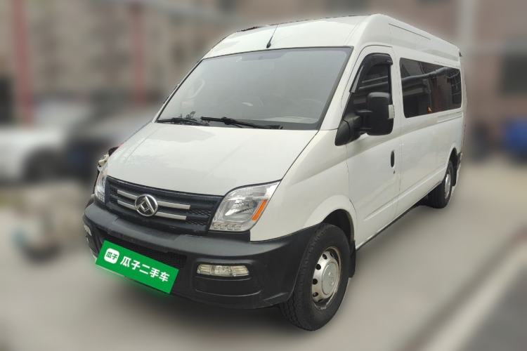 Used SAIC MAXUS Xintu V80 2019 2.5T Classic Model 6-Speed Manual Aotong Long Wheelbase Mid-Height 7-Seater