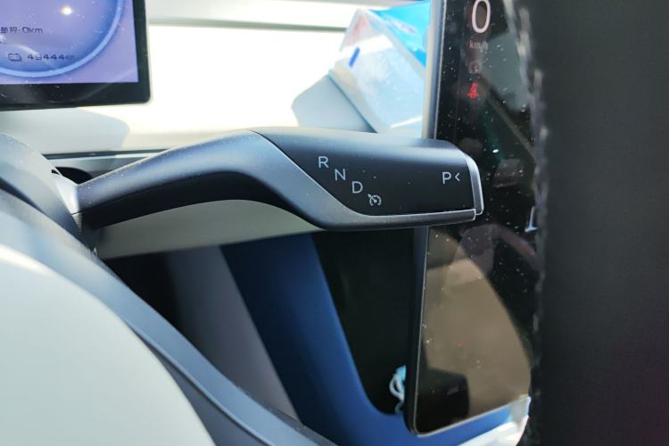 Used Tesla Model Y 2023 Rear-Wheel-Drive Version Gear Lever