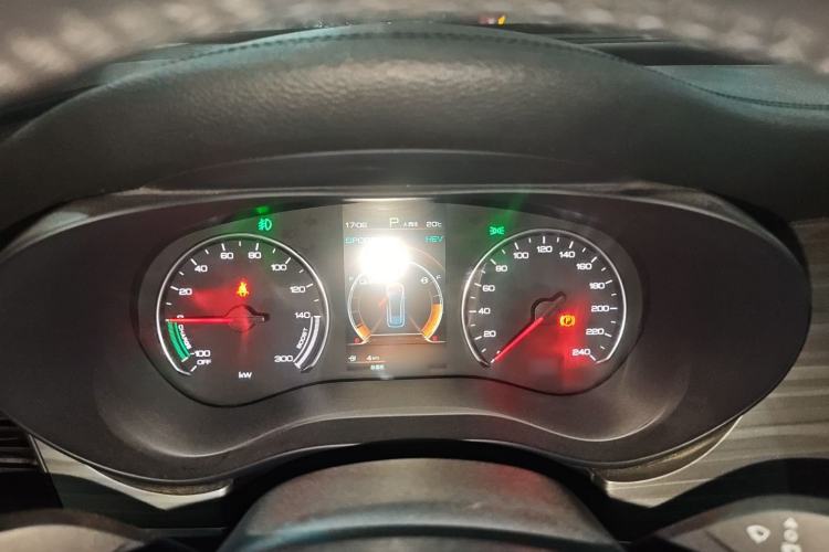 Used BYD Song MAX New Energy 2019 DM 1.5T Smart Connect Advanced 6-Seater China VI Standard
