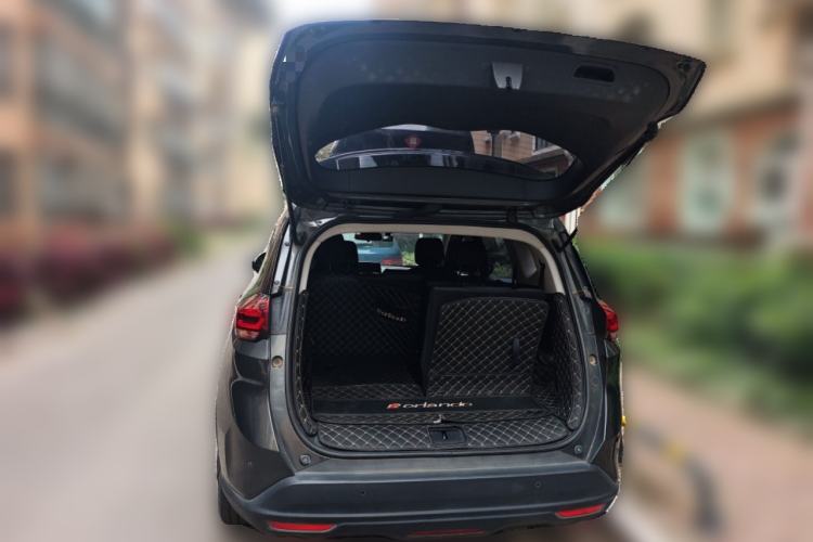 Used Chevrolet Orlando 2019 Redline 530T Automatic Enjoyment Version (5+2 Seating) China VI