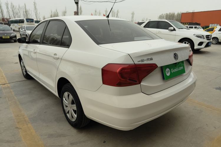 Used Volkswagen Jetta 2017 1.4L Manual Fashion Edition