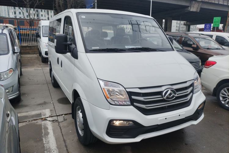 Used SAIC MAXUS Xintu V80 2024 Aotong Value Edition 6AMT Short Wheelbase Ultra-Low Roof 127 Ps 5/6 Seats
