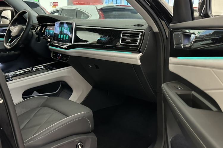 Used Volkswagen Teramont 2023 380TSI Four-Wheel Drive Prestige Flagship Edition Interior 3