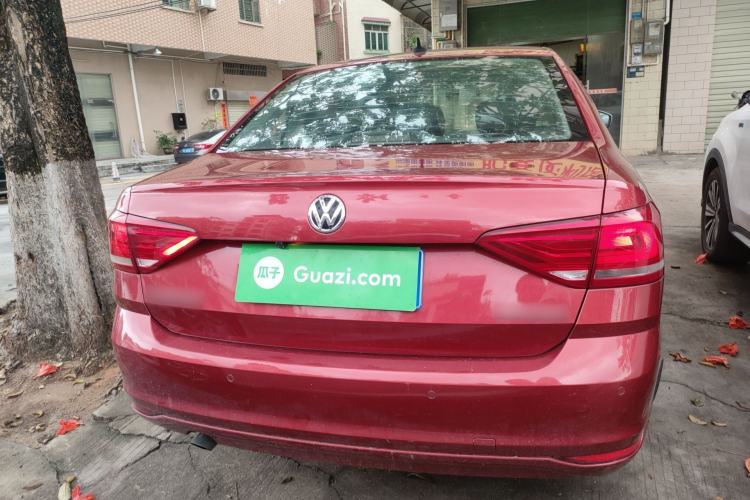 Used Volkswagen Lavida 2015 1.6L Automatic Fashion Edition Rear