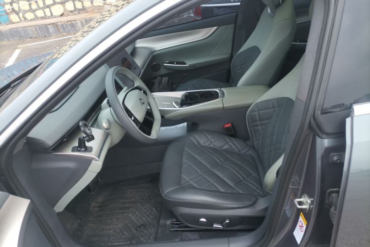 Used CHANGAN NEVO A07 2024 All-Electric "True Fragrance" Edition 710 Flagship Model Left Front Seat