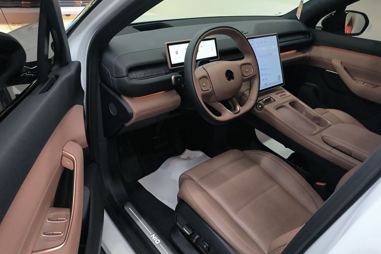 Used Nio ES6 2023 75 kWh
