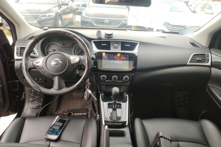 Used Nissan Sylphy 2021 Classic 1.6XL CVT Luxury Edition Center Console