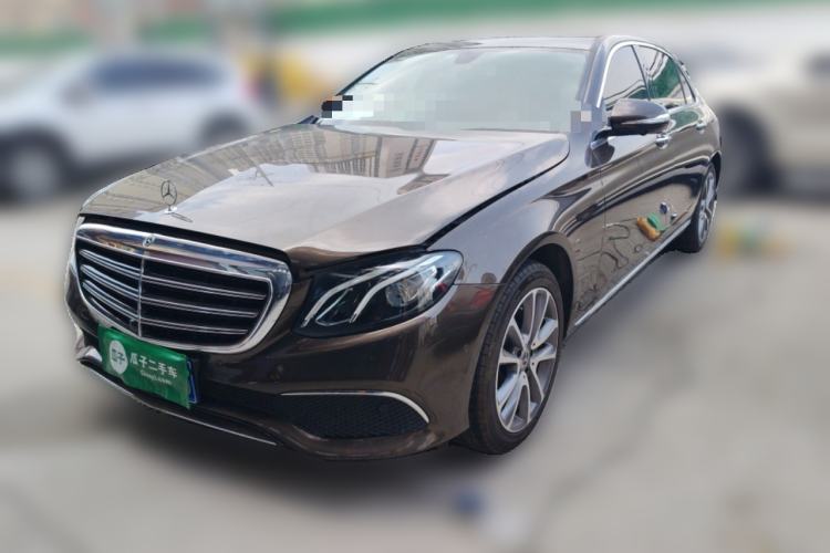 Used Mercedes-Benz E-Class 2018 Facelift E 300 L Luxury Edition