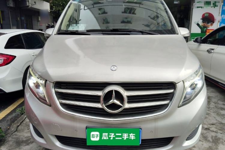 Used Mercedes-Benz V-Class 2017 V 260 Avantgarde Edition