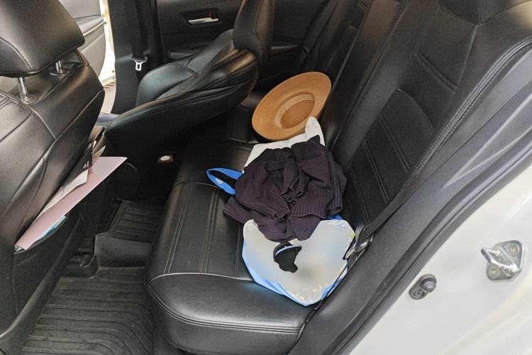 Used Toyota Levin 2019 Dual-Engine 1.8H E-CVT Luxury Edition China VI Standard