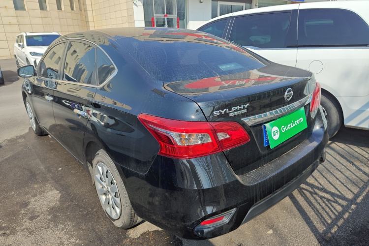 Used Nissan Sylphy 2022 Classic 1.6XE Manual Comfort Edition Exterior 2