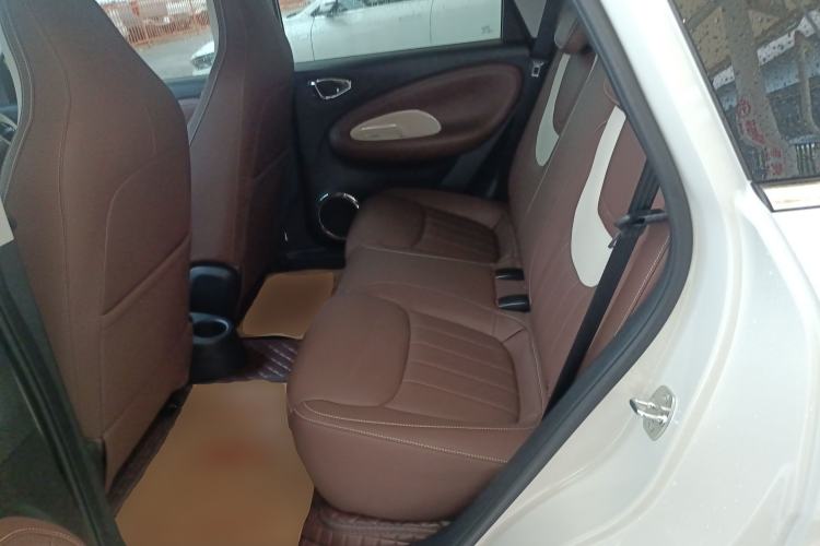 Used Wuling Bingo 2024 333 km Enjoyment Version Left Rear Seat