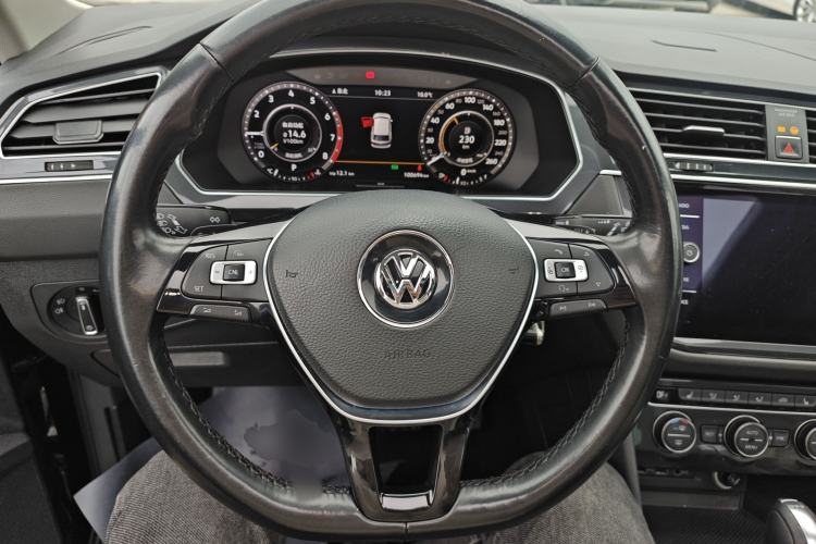 Used Volkswagen Tiguan 2018 330TSI All-Wheel-Drive Innovation Model