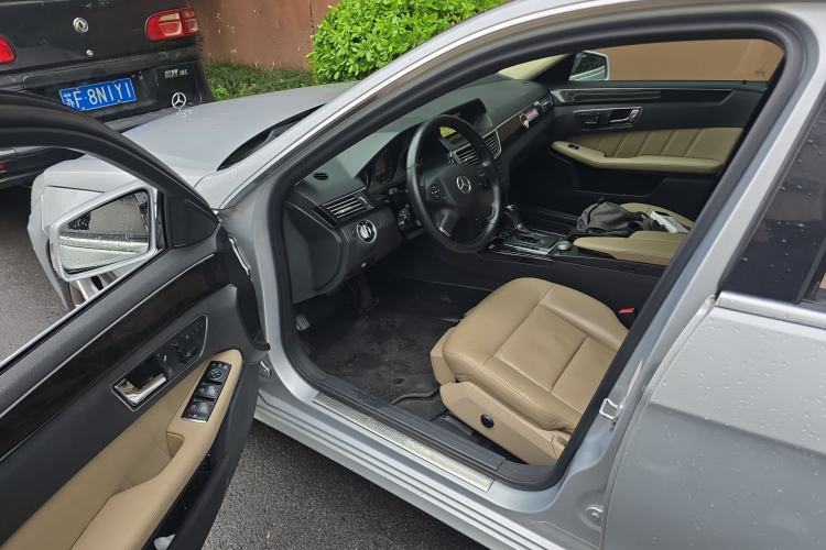 Used Mercedes-Benz E-Class 2011 E 260 L CGI Fashion Model
