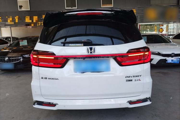 Used Honda Odyssey 2022 2.0L eHEV Sharp Enjoyment Edition
